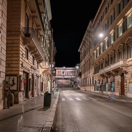 Hotel Trecento Рим Екстериор снимка