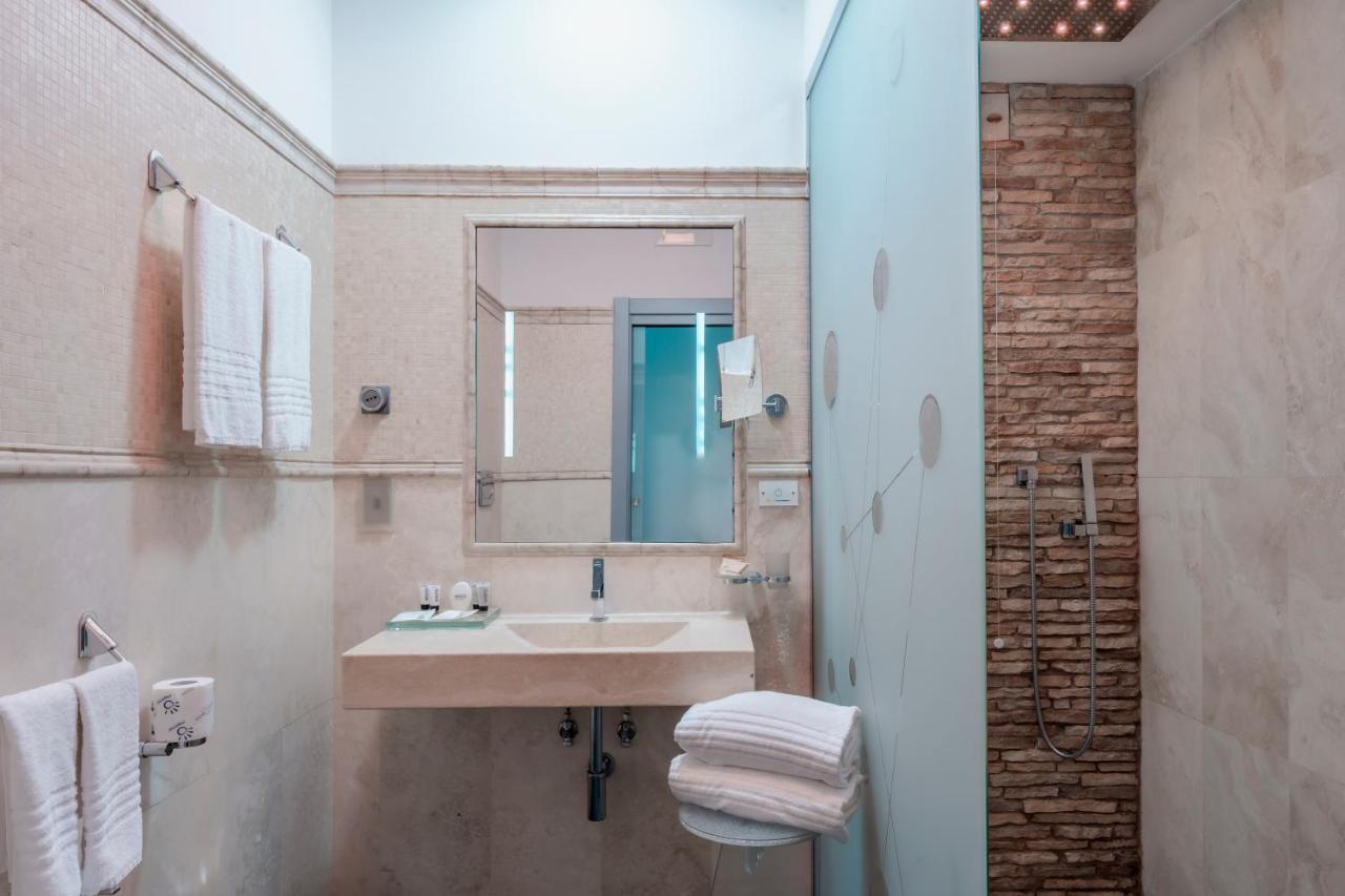 Hotel Trecento Рим Екстериор снимка