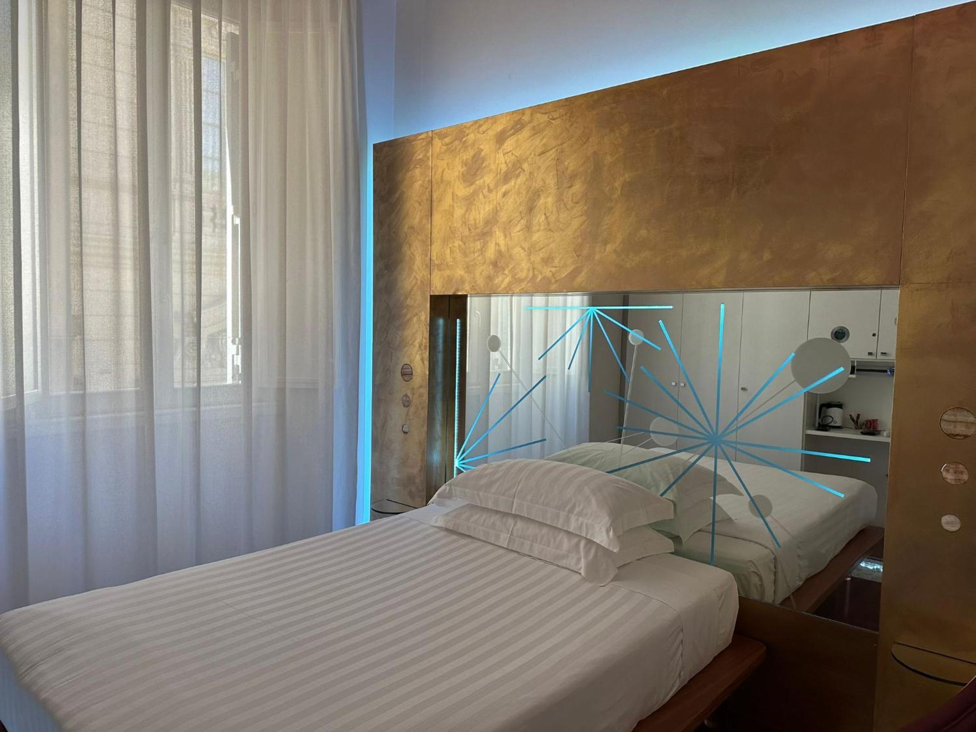 Hotel Trecento Рим Екстериор снимка
